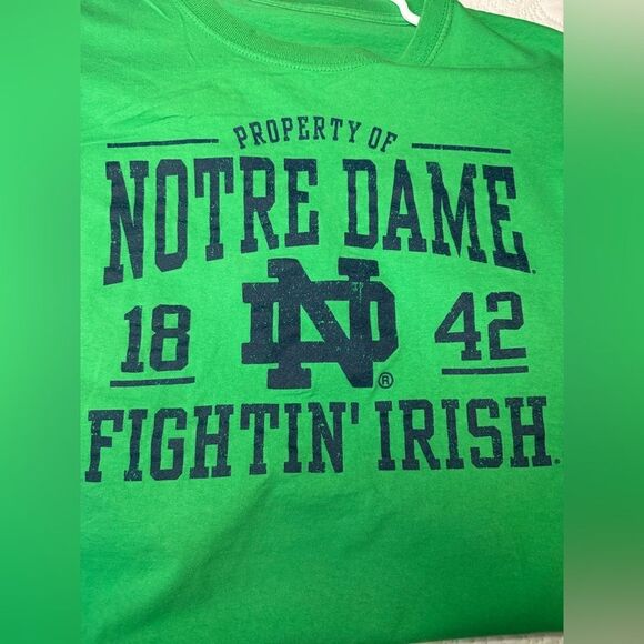 Russell Athletic Notre Dame Fighting Irish Graphic Tee - Picture 4 of 5